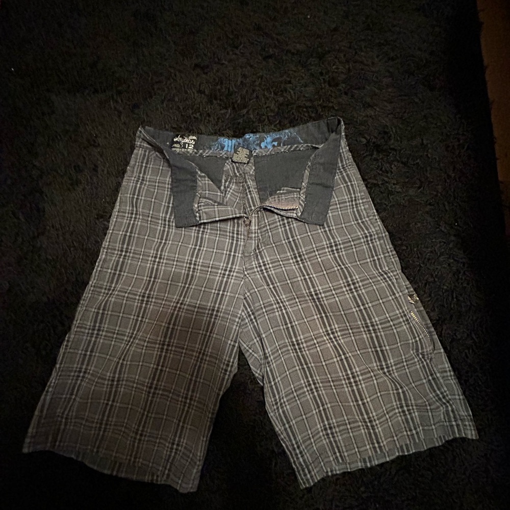 Micros vintage skater plaid shorts